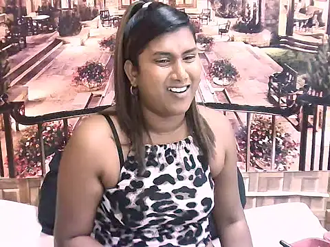 IndianChocolatepie4u online show from September 13, 2025, 5:18 am