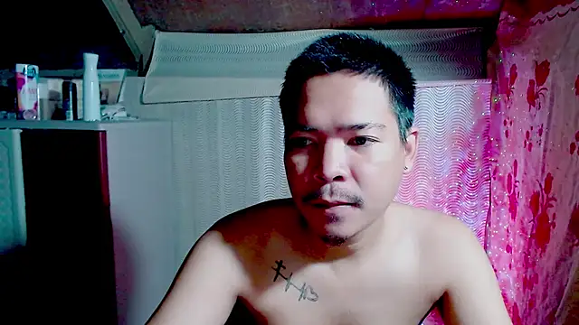 Snapshot of MANIACasianX chatting on October 8, 2025, 2:25 pm MANIACasianX online show from October 8, 2025, 2:25 pm