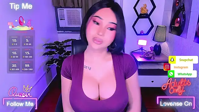 TriciaCumLoader online show from July 25, 2026, 3:48 am