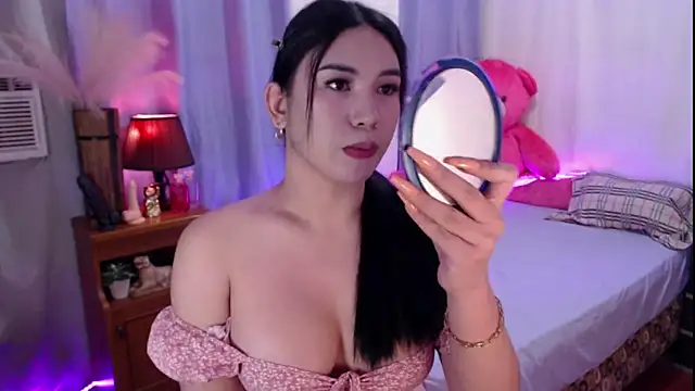 Snapshot of wild_flowerx chatting on October 3, 2025, 6:27 pm wild flowerx online show from October 3, 2025, 6:27 pm