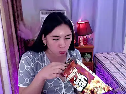 Snapshot of wild_flowerx chatting on November 20, 2025, 8:03 am wild flowerx online show from November 20, 2025, 8:03 am