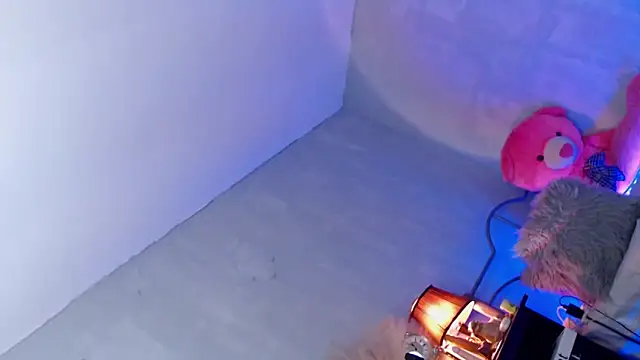 wild flowerx online show from March 18, 2026, 2:42 pm