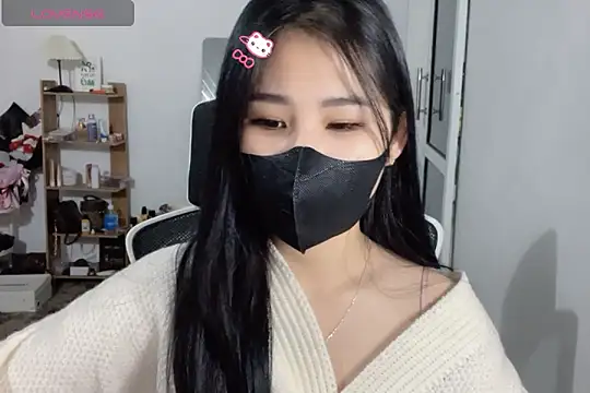 Snapshot of ___Daisy___ chatting on November 18, 2025, 3:16 pm Daisy online show from November 18, 2025, 3:16 pm