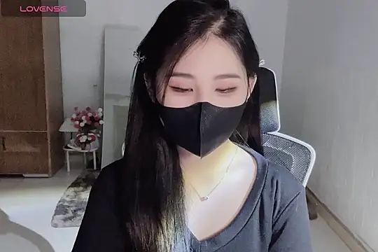    Daisy    online show from January 6, 2026, 6:33 pm