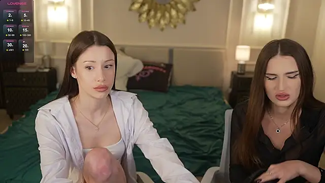 Selena Glow online show from March 5, 2026, 12:17 am