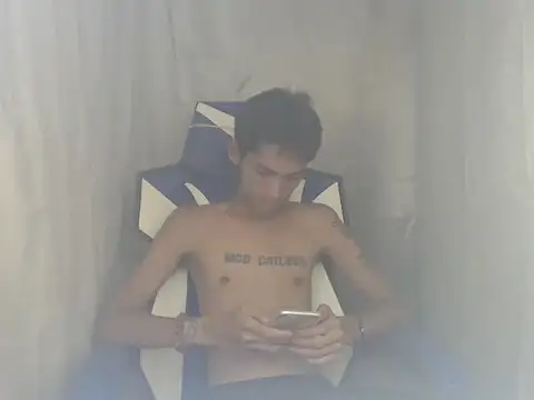 Snapshot of riks_tyler chatting on May 24, 2026, 9:09 pm riks tyler online show from May 24, 2026, 9:09 pm