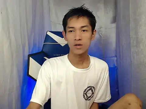 Snapshot of riks_tyler chatting on May 29, 2026, 1:53 pm riks tyler online show from May 29, 2026, 1:53 pm