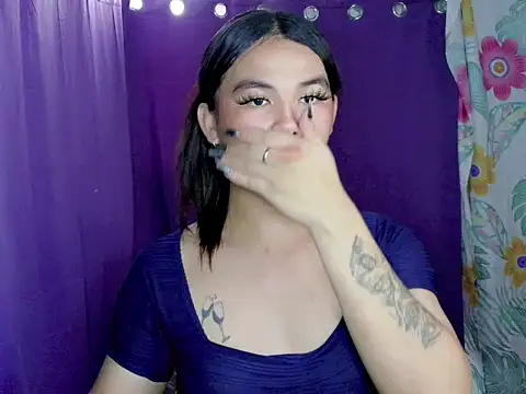 urgirljane online show from May 8, 2026, 6:52 am