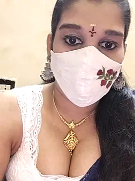 amelia-rani online show from February 11, 2026, 6:02 pm