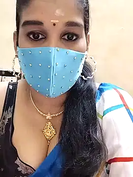 amelia-rani online show from March 28, 2026, 7:02 pm