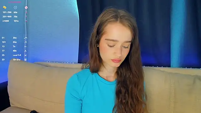 lovelyalivia online show from May 27, 2026, 8:33 am