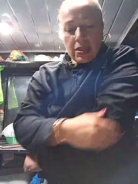 sofiacurvy 45 online show from December 20, 2025, 1:02 am