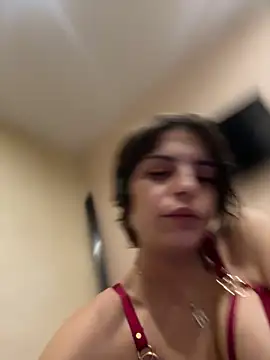 sweetchery999999 online show from November 18, 2025, 5:06 pm