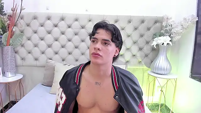 BenitoSaenz online show from January 16, 2026, 7:51 pm