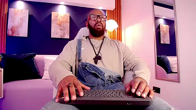 King Malik online show from March 12, 2026, 1:28 pm