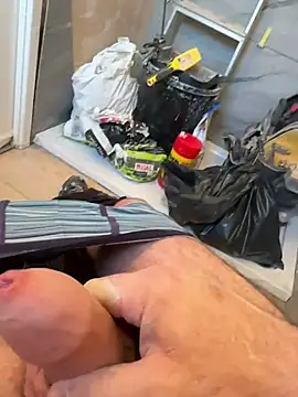 Snapshot of leroy9501 chatting on January 16, 2026, 3:16 pm leroy9501 online show from January 16, 2026, 3:16 pm