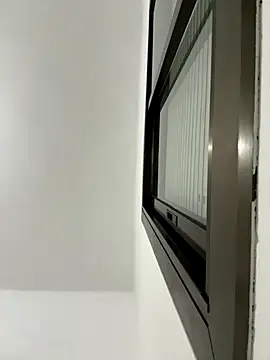 Lapampara0 online show from October 9, 2025, 6:17 pm