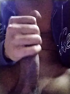 Snapshot of guevogranderixx chatting on April 10, 2026, 7:24 am guevogranderixx online show from April 10, 2026, 7:24 am