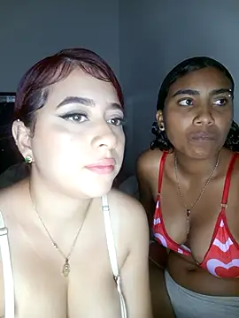 Chloe Sky love online show from October 8, 2025, 4:21 am