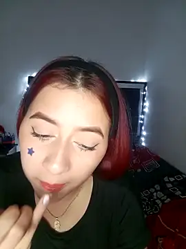 Chloe Sky love online show from February 18, 2026, 1:01 am