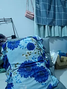 Suna Lina online show from November 10, 2025, 3:33 pm