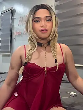 Snapshot of VictoriaL0ve chatting on November 6, 2025, 3:13 pm VictoriaL0ve online show from November 6, 2025, 3:13 pm