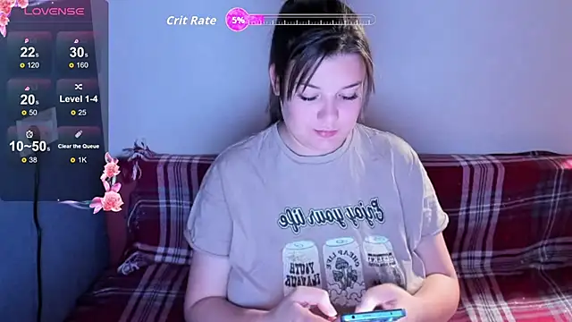 LinaElasm online show from October 21, 2025, 10:10 pm