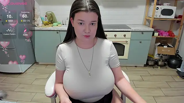 LinaElasm online show from March 27, 2026, 9:14 pm