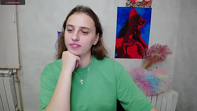 AmandaDimond  online show from October 10, 2025, 12:26 pm