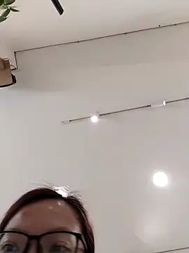 Snapshot of Mint299 chatting on September 15, 2025, 7:30 am Mint299 online show from September 15, 2025, 7:30 am