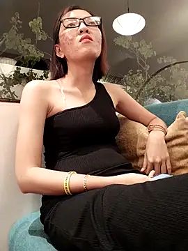 Snapshot of Mint299 chatting on October 29, 2025, 12:07 pm Mint299 online show from October 29, 2025, 12:07 pm