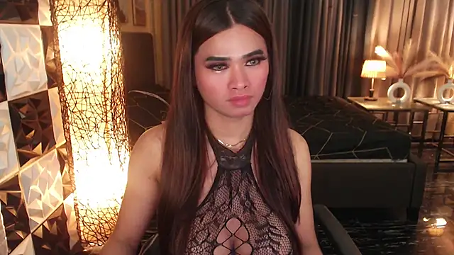 Snapshot of BigCockMaxineTS chatting on September 14, 2025, 9:03 pm BigCockMaxineTS online show from September 14, 2025, 9:03 pm