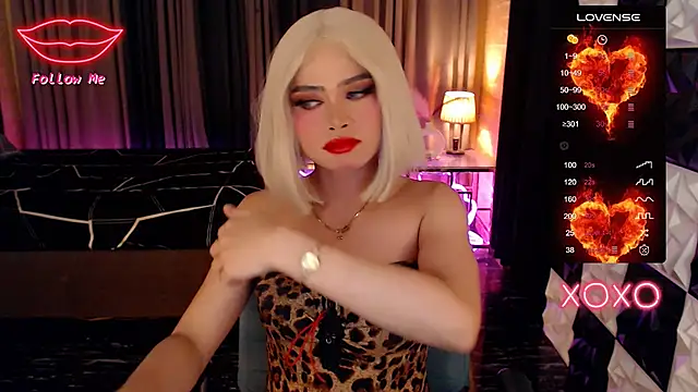 Snapshot of BigCockMaxineTS chatting on November 2, 2025, 8:55 pm BigCockMaxineTS online show from November 2, 2025, 8:55 pm