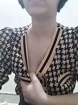 love sexy090 online show from March 24, 2026, 11:43 pm