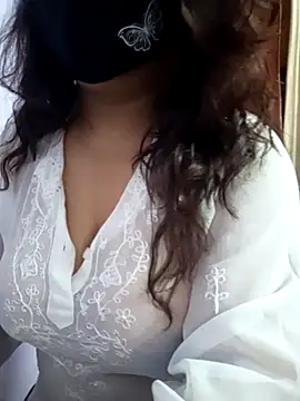 Angel priy101 online show from February 11, 2026, 6:24 pm