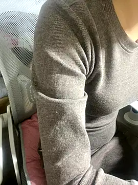 Mina048 online show from January 7, 2026, 2:52 pm