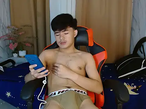 YourNaughtyTwink 69 online show from May 1, 2026, 1:48 pm