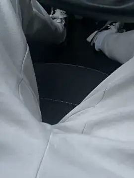 Snapshot of Lopochow chatting on February 27, 2026, 5:24 pm Lopochow online show from February 27, 2026, 5:24 pm