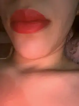 Mimisixo online show from January 10, 2026, 11:42 pm