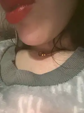 Mimisixo online show from March 30, 2026, 11:39 pm