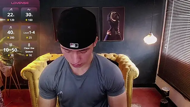 deivid parker online show from December 3, 2025, 2:26 pm