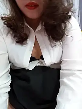 Ariana-Vy online show from January 9, 2026, 12:35 am