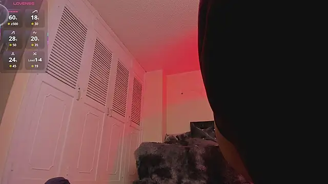 Draculairis online show from October 25, 2025, 2:35 pm