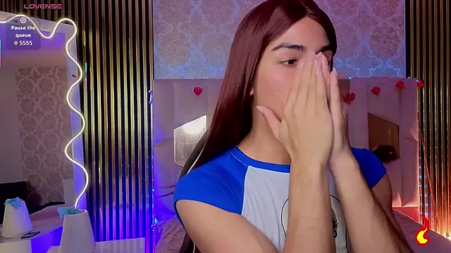 LIHIAN TAY online show from April 2, 2026, 5:54 pm