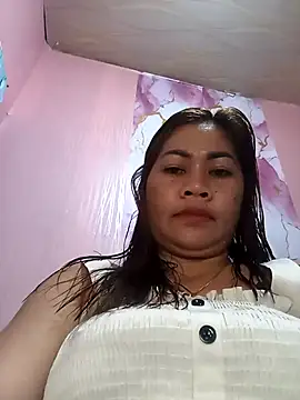 sexybitch 02 online show from March 21, 2026, 7:13 am