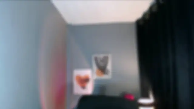 Snapshot of AiraCumSlut chatting on May 16, 2026, 12:18 am AiraCumSlut online show from May 16, 2026, 12:18 am