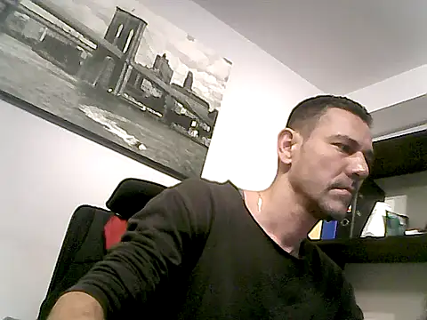 Snapshot of mastercharisma35 chatting on February 5, 2026, 9:58 am mastercharisma35 online show from February 5, 2026, 9:58 am