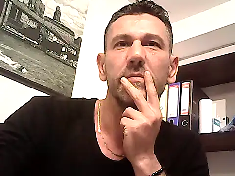 Snapshot of mastercharisma35 chatting on March 2, 2026, 10:16 pm mastercharisma35 online show from March 2, 2026, 10:16 pm