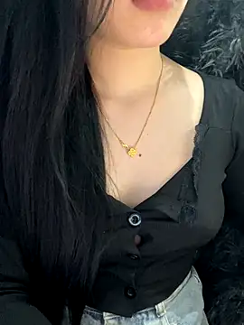 Snapshot of Nancy68 chatting on October 10, 2025, 7:24 pm Nancy68 online show from October 10, 2025, 7:24 pm