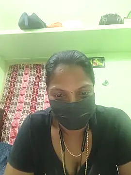 Snapshot of Tamil_Ishu chatting on November 25, 2025, 3:34 pm Tamil Ishu online show from November 25, 2025, 3:34 pm